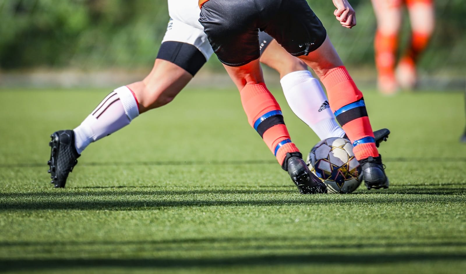 How Concussions Affect Knee Muscles in Soccer Players